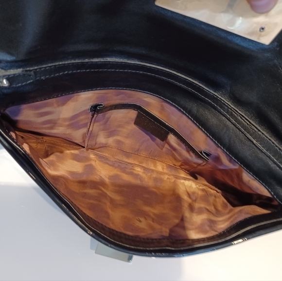 STUART Weitzman patent leather wristlet clutch - Picture 8 of 11
